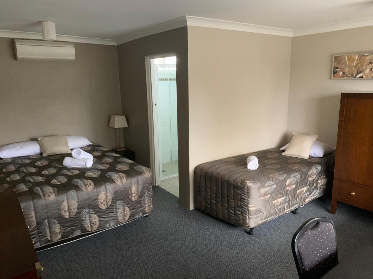 Titania Motel Oberon Bagian luar foto