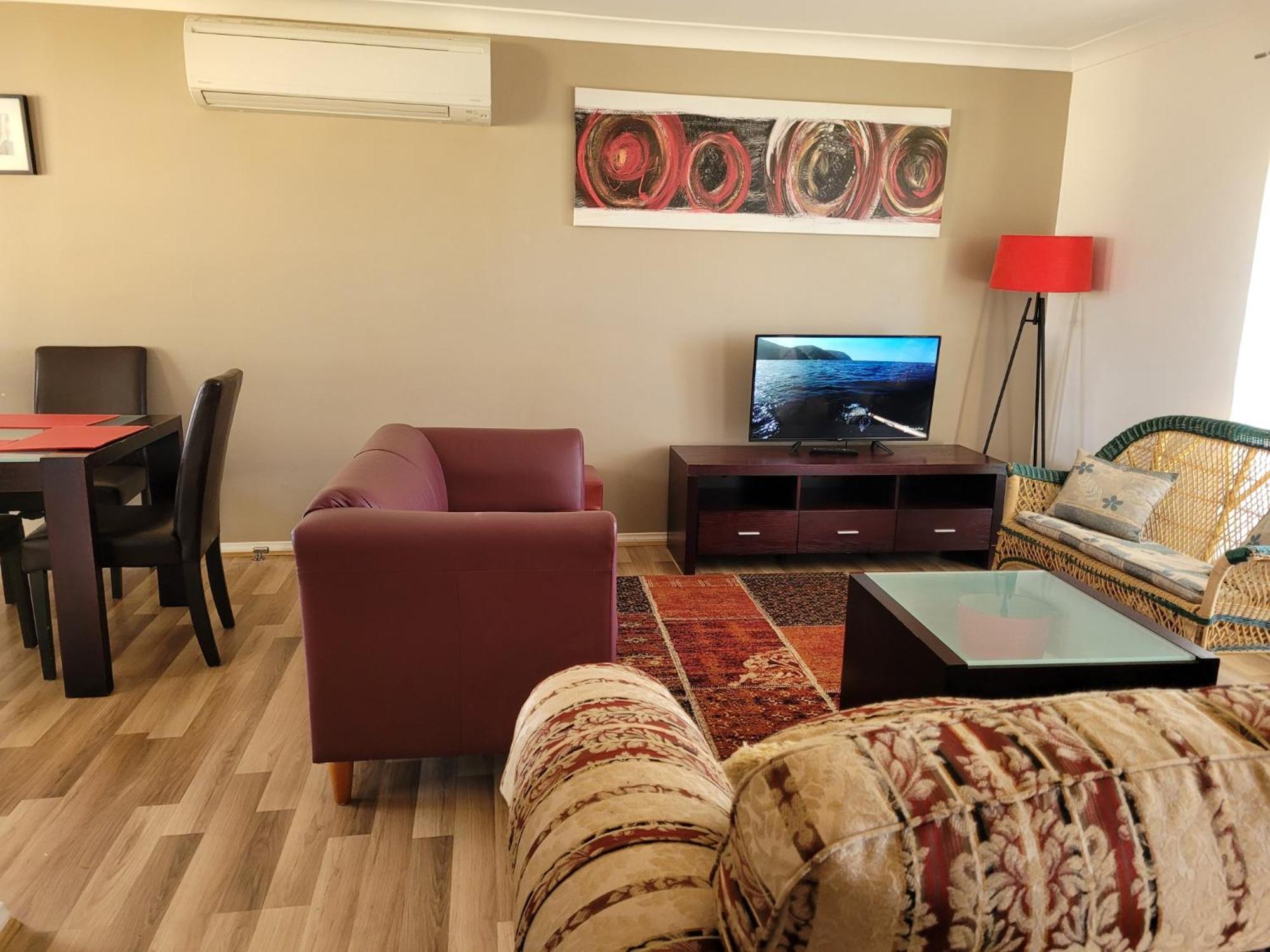 Titania Motel Oberon Ruang foto